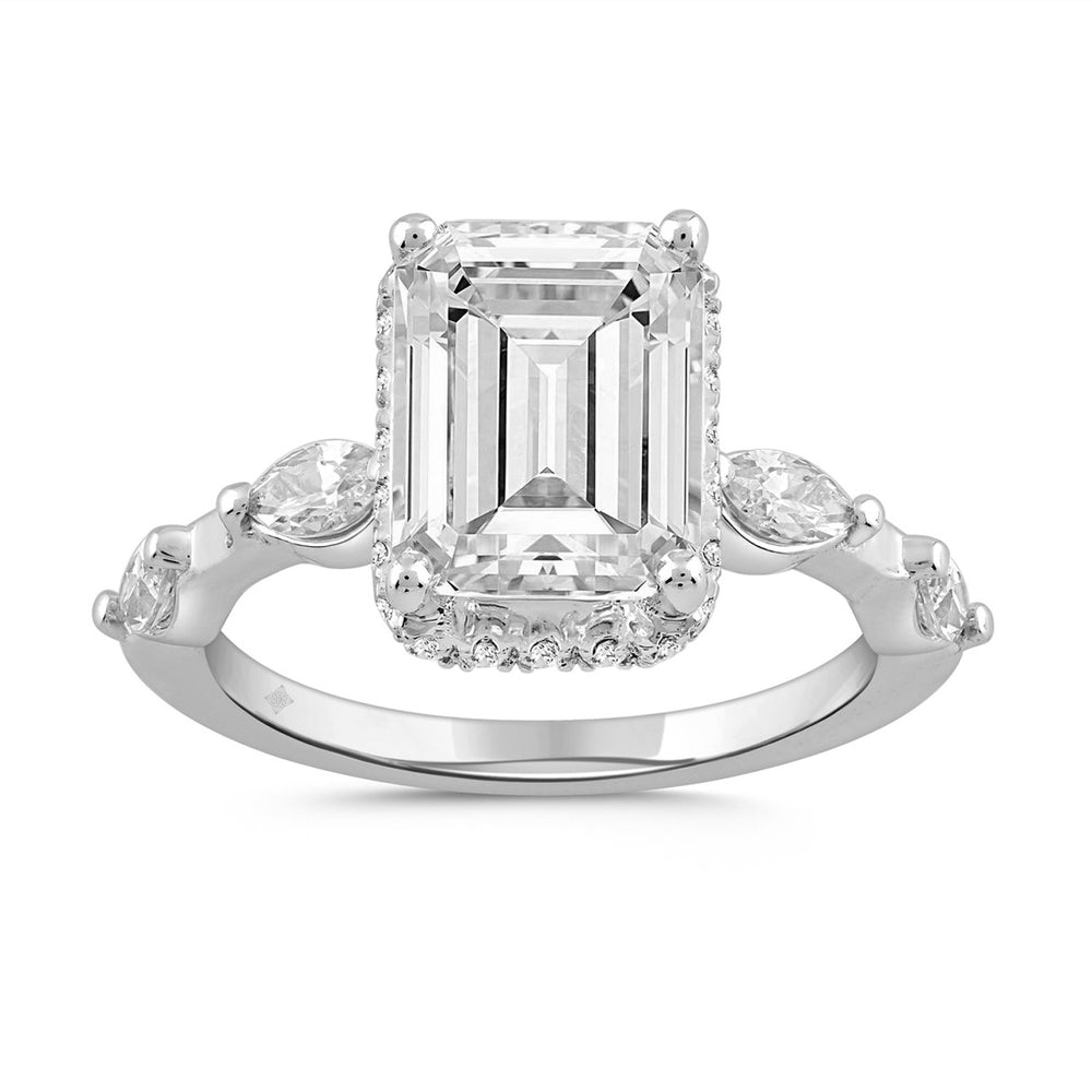 14K WHITE GOLD 4 1/2CT ROUND/EMERALD/MARQUISE DIAMOND LADIES RING (CENTER STONE EMRALD DIAMOND 4CT )