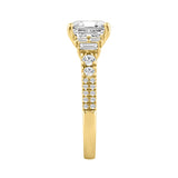 14K YELLOW GOLD 2 1/2CT ROUND/CUSHION/BAGUETTE DIAMOND LADIES RING (CENTER STONE CUSHION DIAMOND 2CT)