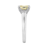 14K WHITE GOLD 3 1/4CT ROUND/YELLOW CUSHION DIAMOND LADIES RING (CENTER STONE YELLOW CUSHION DIAMOND 3CT)