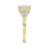 LADIES RING 2CT ROUND/EMERALD DIAMOND 14K YELLOW GOLD (CENTER STONE EMERALD DIAMOND 1CT )