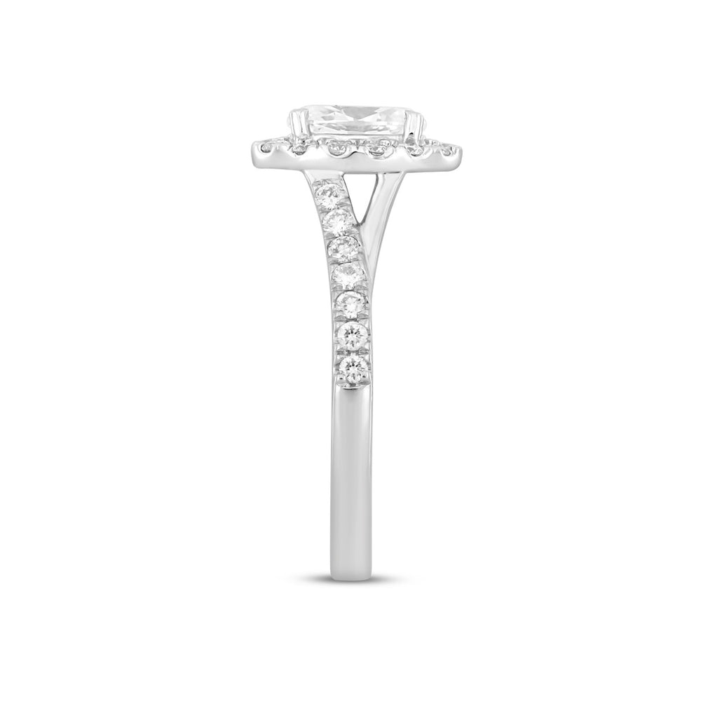 LADIES RING 1 1/2CT ROUND/OVAL DIAMOND 14K WHITE GOLD (CENTER STONE OVAL DIAMOND 1CT)