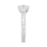 LADIES RING 2CT PRINCESS DIAMOND 14K WHITE GOLD (CENTER STONE PRINCESS DIAMOND 1 1/2CT )