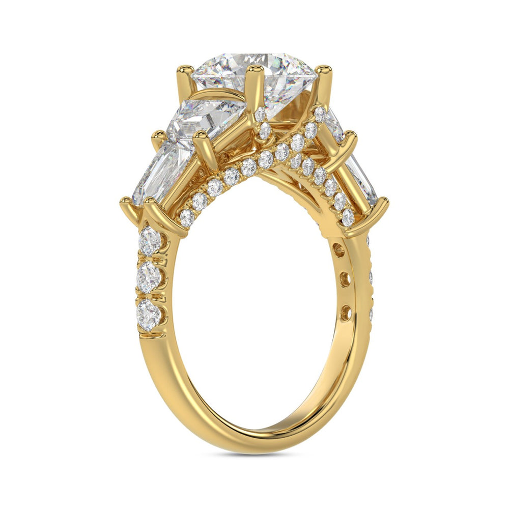 14K YELLOW GOLD 3 3/4CT ROUND/TRAPEZOID/BAGUETTE DIAMOND LADIES RING (CENTER STONE ROUND DIAMOND 2CT)