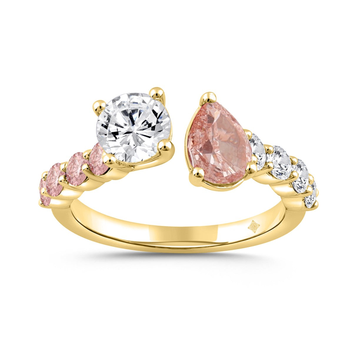 LADIES RING 2 1/4CT ROUND/PEAR DIAMOND 14 K YELLOW GOLD (CENTER STONE ROUND/PEAR DIAMOND 3/4CT 3/4CT )