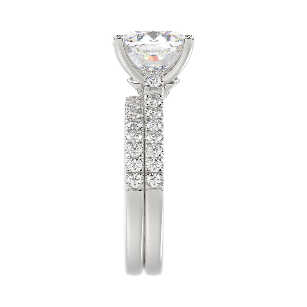 14K WHITE GOLD 4 1/2CT ROUND/CUSHION DIAMOND LADIES BRIDAL SET (CENTER STONE CUSHION DIAMOND 4.00CT)