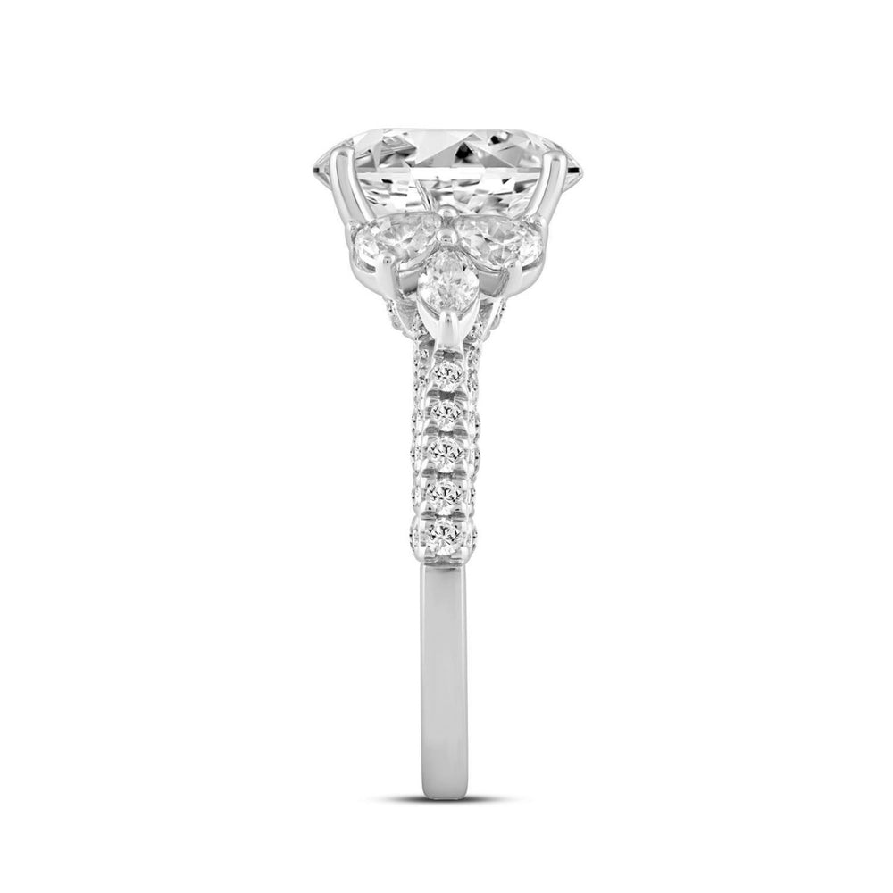 14K WHITE GOLD 4 1/3CT ROUND/PEAR/MARQUISE/OVAL DIAMOND LADIES RING (CENTER STONE OVAL DIAMOND 3CT)