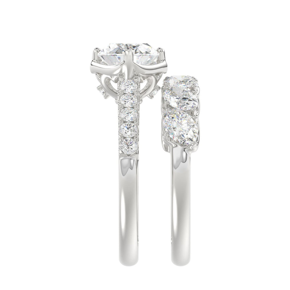 Ladies 14K White Gold Ladies Elegance- Bridal Set  3 3/4CT Round & Oval Diamonds 2.00CT Oval Center stone (Color F-G -Clarity VS1/VS2)