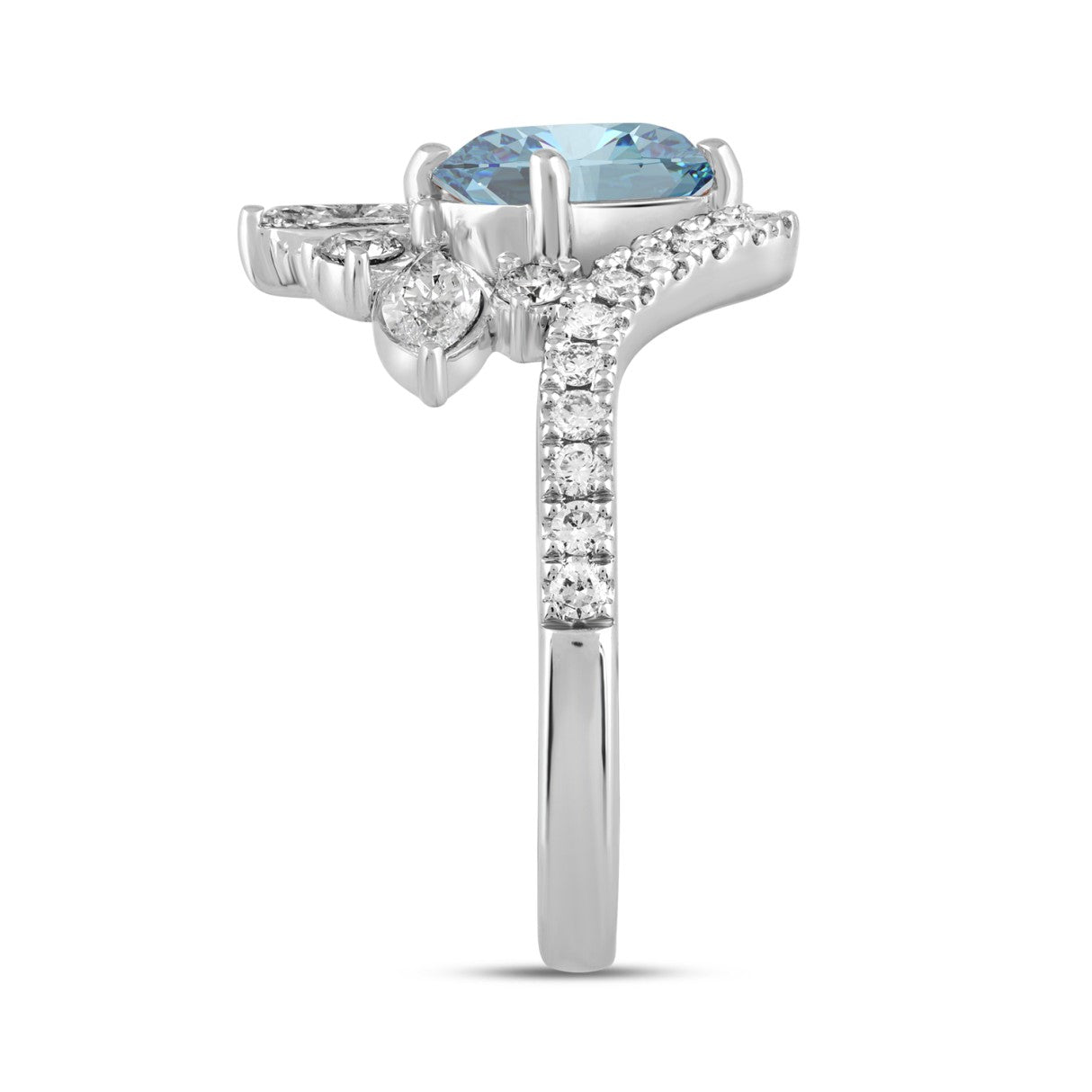 14K WHITE GOLD 2 1/4CT ROUND/MARQUISE/OVAL DIAMOND LADIES RING (CENTER STONE OVAL DIAMOND 1 1/2CT)