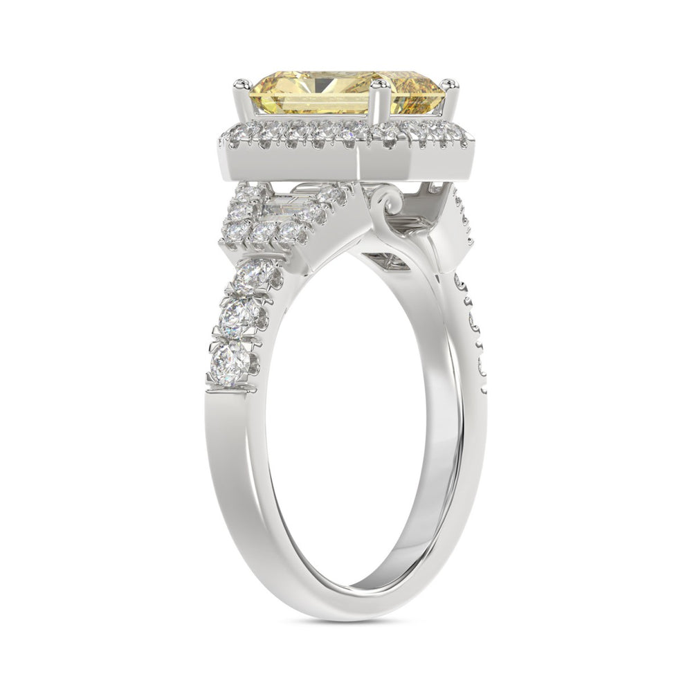 14K WHITE GOLD 2 3/4CT ROUND/BAGUETTE/YELLOW RADIANT DIAMOND LADIES RING (CENTER STONE YELLOW RADIANT DIAMOND 2CT)