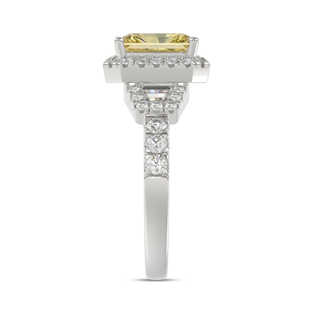14K WHITE GOLD 2 3/4CT ROUND/BAGUETTE/YELLOW RADIANT DIAMOND LADIES RING (CENTER STONE YELLOW RADIANT DIAMOND 2CT)