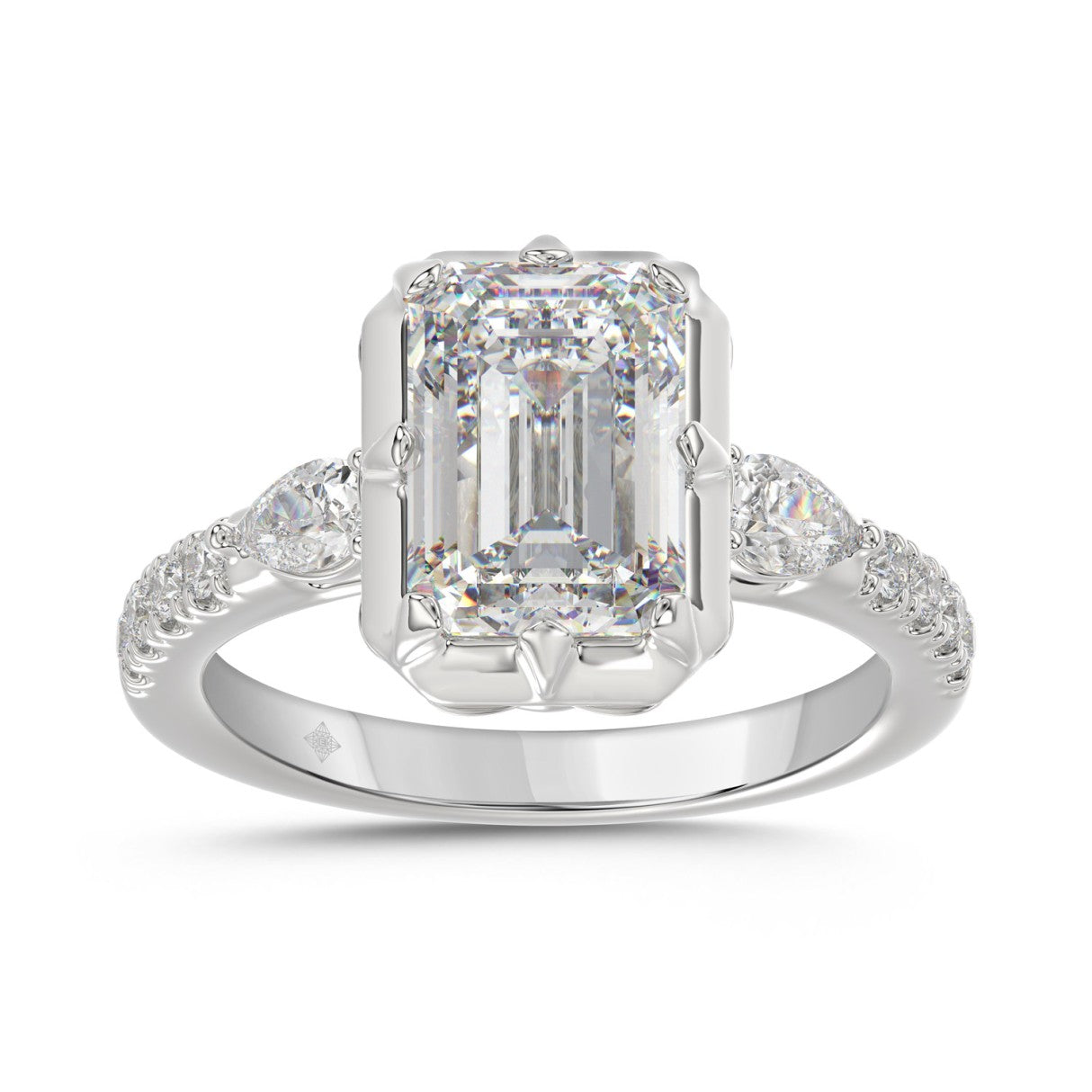 14K WHITE GOLD 3 1/2CT ROUND/PEAR/EMERALD DIAMOND LADIES RING (CENTER STONE EMERALD DIAMOND 3CT)