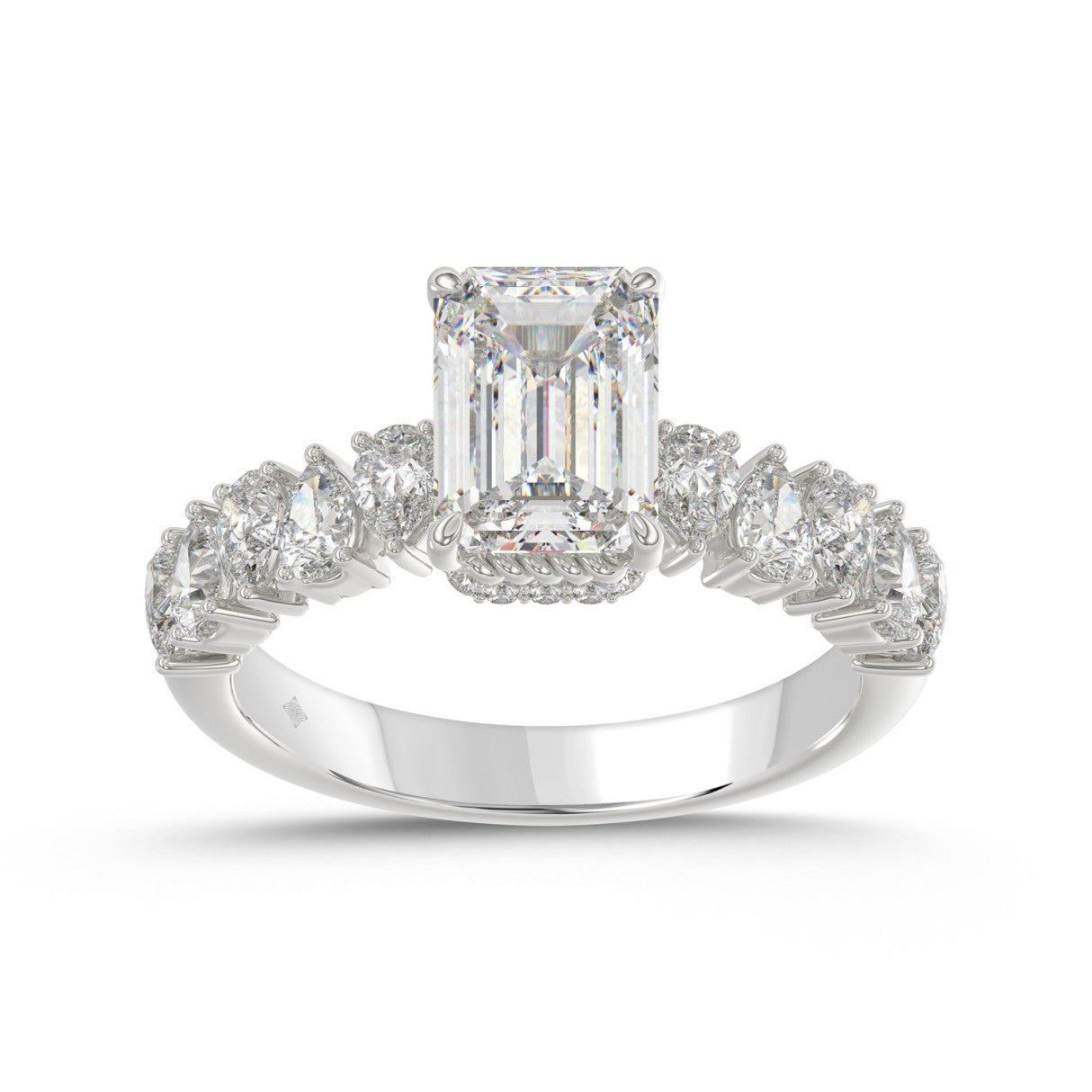 14K WHITE GOLD 2 3/4CT ROUND/PEAR/EMERALD DIAMOND LADIES RING (CENTER STONE EMERALD DIAMOND 2CT)