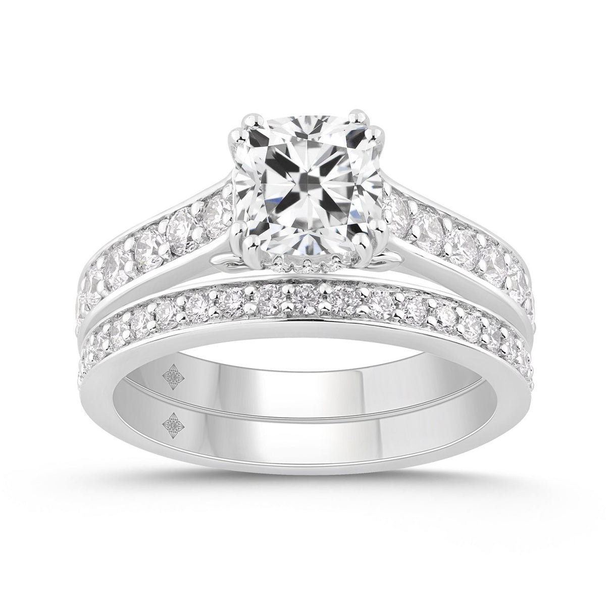 14K WHITE GOLD 2 1/2CT CUSHION/ROUND DIAMOND LADIES BRIDAL SET (CENTER STONE CUSHION DIAMOND 1 1/2CT)