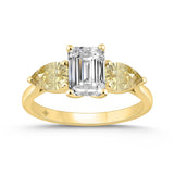 14K YELLOW GOLD 2 1/2CT EMERALD/YELLOW PEAR DIAMOND LADIES RING (CENTER STONE EMERALD DIAMOND 1 1/2CT)