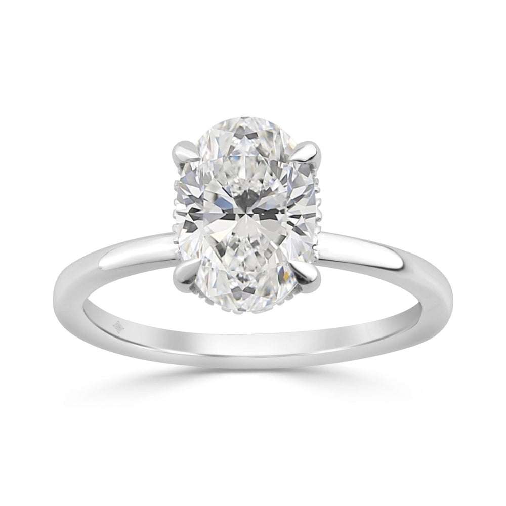 14K WHITE GOLD 2.00CT OVAL/ROUND DIAMOND LADIES RING (CENTER STONE OVAL DIAMOND 2CT)