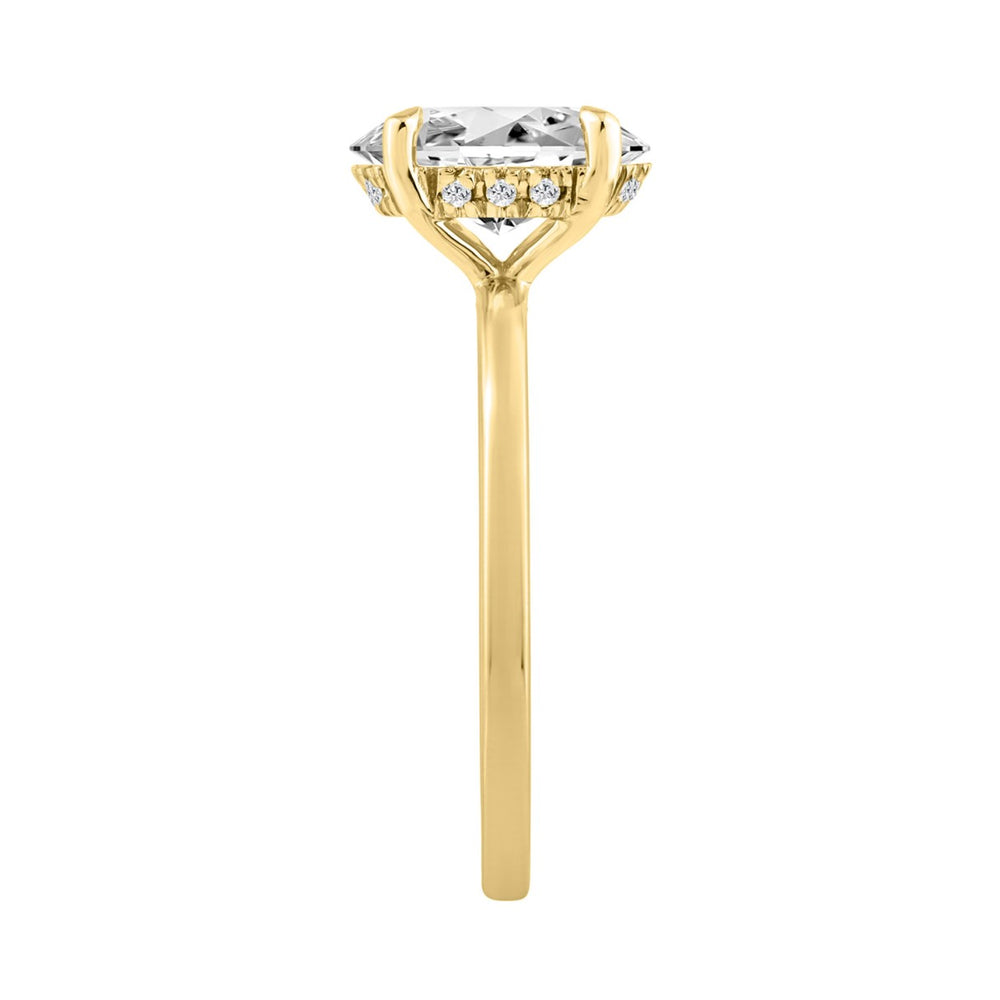 14K YELLOW GOLD 2.00CT OVAL/ROUND DIAMOND LADIES RING (CENTER STONE OVAL DIAMOND 2CT)