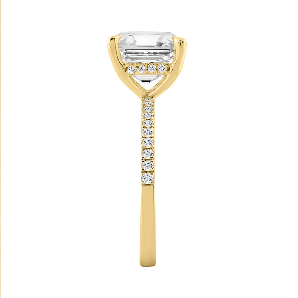14K YELLOW GOLD 5 1/4CT ROUND/CUSHION DIAMOND LADIES RING (CENTER STONE CUSHION DIAMOND 5.00CT)