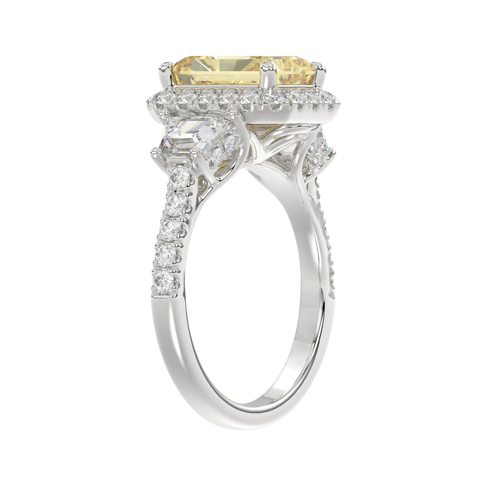 14K WHITE GOLD 4 1/4CT ROUND/TRAPEZOID/RADIANT DIAMOND LADIES RING (CENTER STONE YELLOW RADIANT DIAMOND 3.00CT)